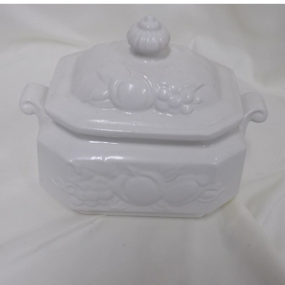 White Ceramic Octagonal Lidded Sugar Bowl Embossed Fruit Design with Spoon Notch